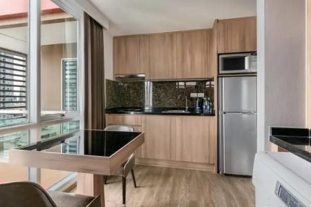 Adelphi Grande Sukhumvit - 121