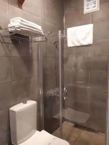 Corner Hot - 144