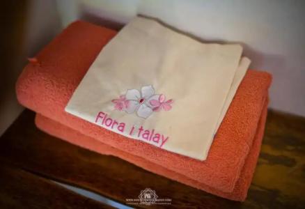 Flora I Talay - 229