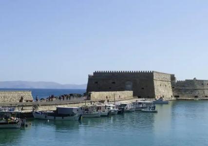 Ibis Styles Heraklion Central - 22