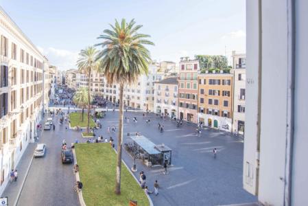 Piazza di Spagna 9 - 52