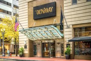 The Duniway Portland, A Hilton Hotel, Portland