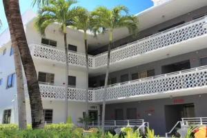 Hotel Gaythering - Gay Hotel - All Adults Welcome, Miami Beach