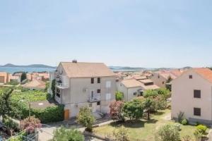 Iva Apartmani, Vodice