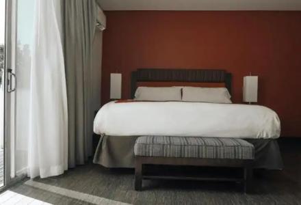 SIRTAJ - Beverly Hills - 25