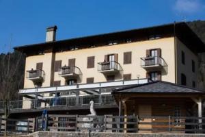 Albergo La Terrazza sul Lago, Baselga di Pine