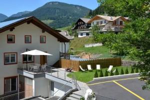 DOLOMITES B&B - Suites, Apartments and SPA, Tesero