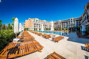 Sea View Apartment PRESTIGE FORT BEACH , PREMIER FORT BEACH, Sveti Vlas