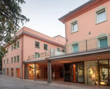 Metropol Ceccarini Suite - 0