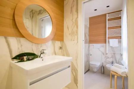 Metropol Ceccarini Suite - 86