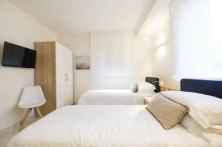 Metropol Ceccarini Suite - 127