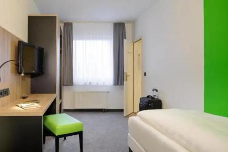 ibis Styles Halle - 60