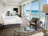 Junior Suite with balcony and oceanfront