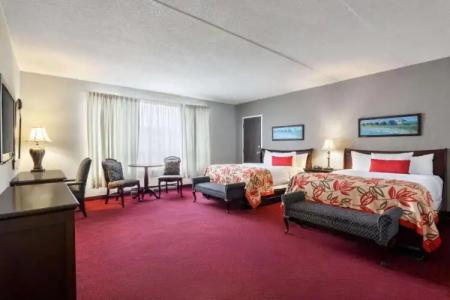 Ramada by Wyndham Fredericton - 80