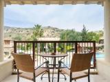 Junior Suite with pool view