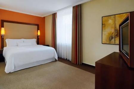 The Westin Grand Frankfurt - 3