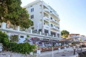 Hotel Jaroal, Sarande