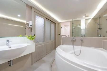 Katathani Phuket Beach Resort - SHA Extra Plus - 150