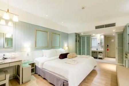 Katathani Phuket Beach Resort - SHA Extra Plus - 100