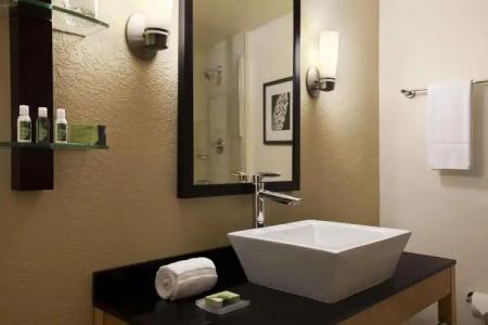 Holiday Inn Express Miami Airport-Blue Lagoon Area, an IHG - 47