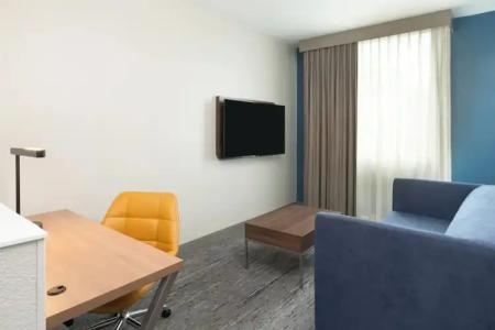 Holiday Inn Express Miami Airport-Blue Lagoon Area, an IHG - 23