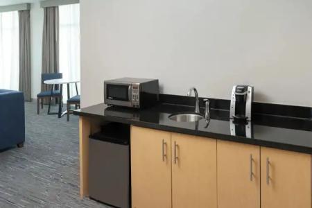 Holiday Inn Express Miami Airport-Blue Lagoon Area, an IHG - 50