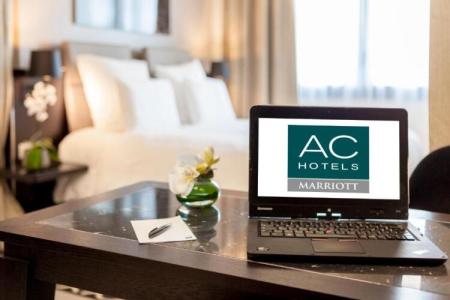 AC Paris Porte Maillot by Marriott - 73