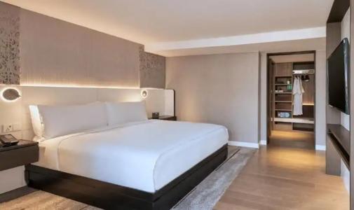 DoubleTree by Hilton Bangkok Ploenchit - SHA Plus Certified - 104