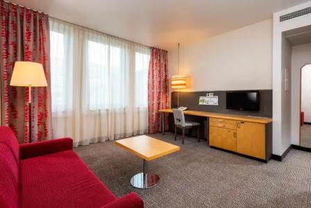 Holiday Inn Frankfurt Airport - Neu-Isenburg, an IHG - 1