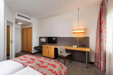 Holiday Inn Frankfurt Airport - Neu-Isenburg, an IHG - 2