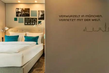 Motel One Munchen-Campus - 24