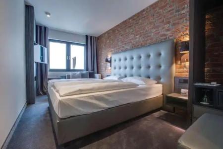 Park Inn by Radisson Lubeck - 100