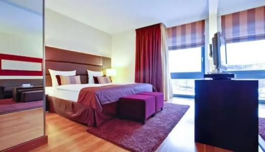 Park Inn by Radisson Lubeck - 110