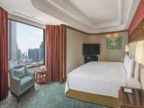 Executive Horizon Shangri-La Wing Double Suite with river view