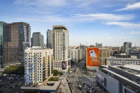 Courtyard by Marriott Los Angeles L.A. LIVE - 120