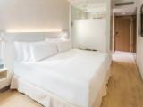 Deluxe Double room with city view