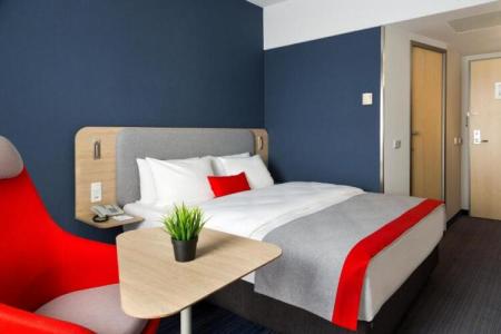 Holiday Inn Express Frankfurt Messe, an IHG - 50