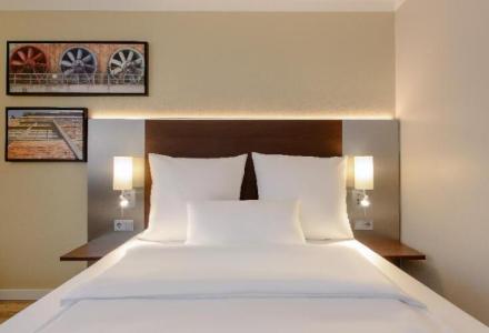 Mercure Duisburg City - 38