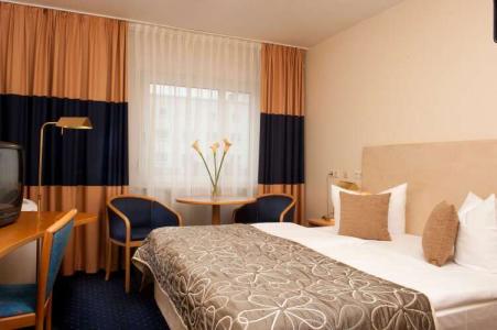 Tryp by Wyndham Bremen Airport - 3