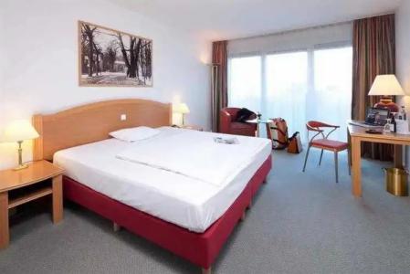 Mercure Berlin Tempelhof - 5