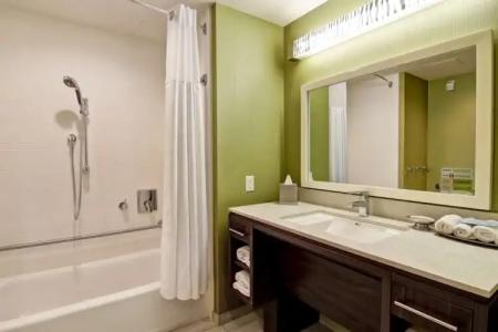 Home2 Suites by Hilton West Edmonton - 94