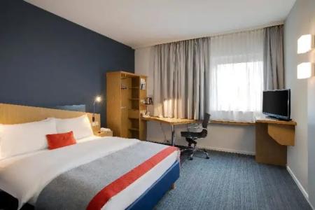 Holiday Inn Express Frankfurt Airport, an IHG - 91