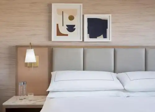 Hilton Santa Monica - 6