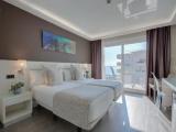 Executive Double room with partial sea view