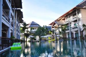 Navatara Phuket Resort - SHA Extra Plus, Rawai