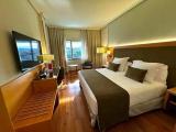 Superior Double room with city view