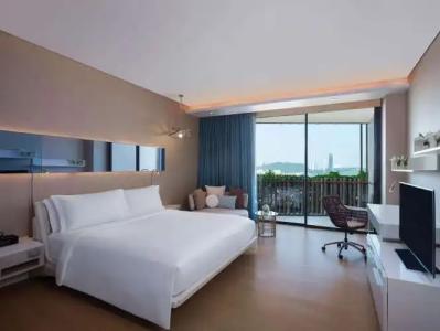 Hilton Pattaya - SHA Extra Plus - 11