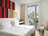 Double room with city view