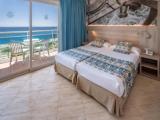 Double room with balcony and with sea view