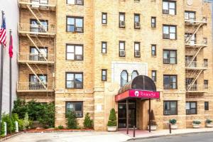 Ramada by Wyndham Jersey City, Jersey